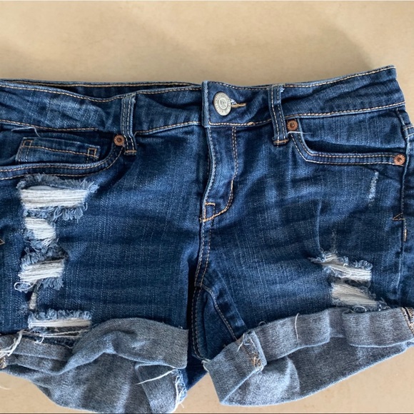 Jean shorts - Picture 3 of 3